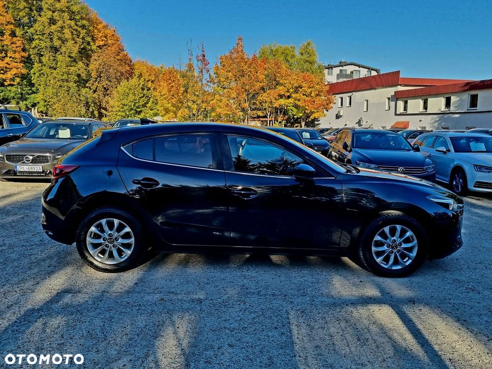 Mazda 3 2018 photo 4