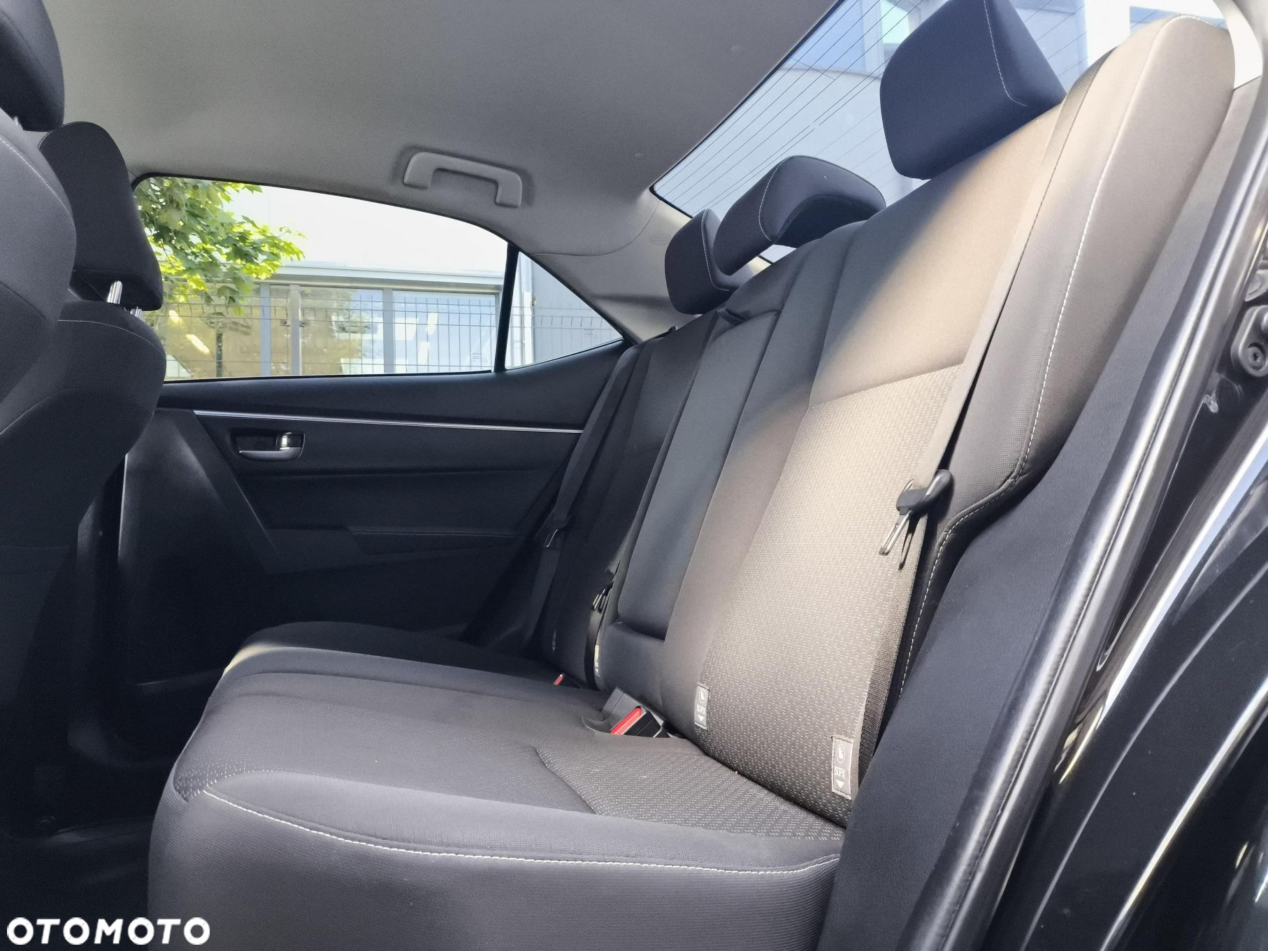 Toyota Corolla - 14
