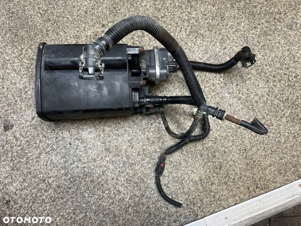 Pompka pompa weze obudowa filtra paliwa Suzuki Grand Vitara 2 II 2.7 V6 - 6