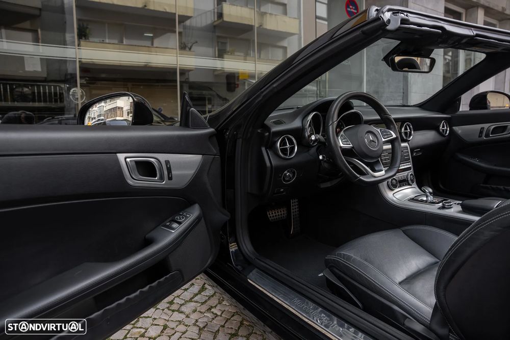 Mercedes-Benz SLC 250 d 9G-TRONIC - 8