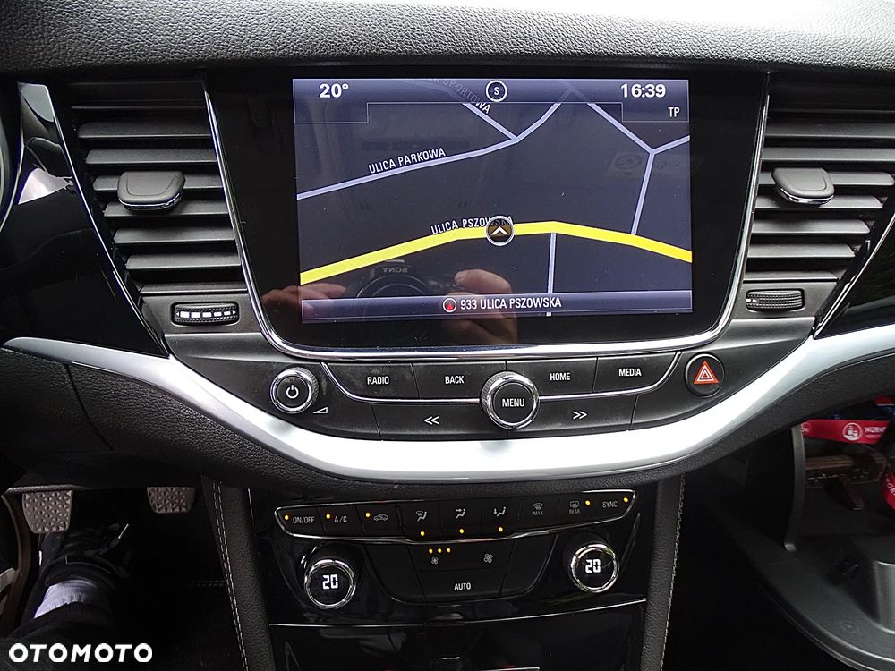 Opel Astra 1.4 Turbo Innovation - 34