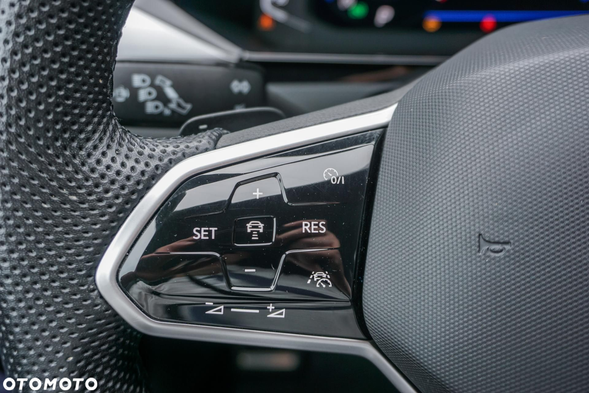 Volkswagen Arteon 2.0 TSI R-Line DSG - 29