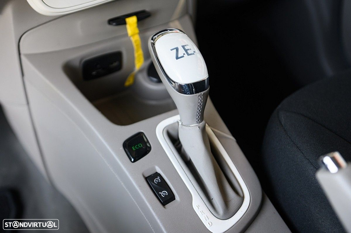 Renault Zoe (c/ Bateria) Life 40 - 46