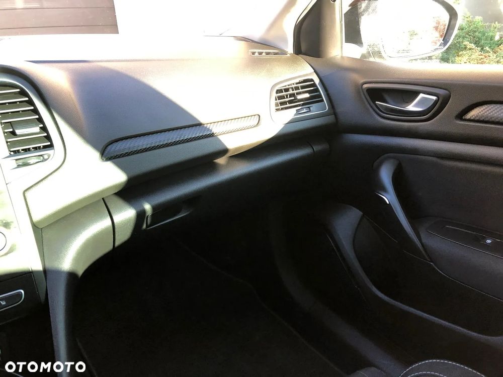 Renault Megane 1.5 Blue dCi Intens - 11