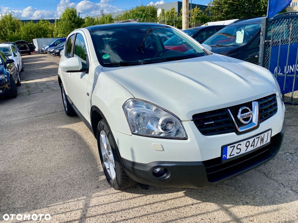 Nissan Qashqai 2.0 4x4 Tekna CVT - 5