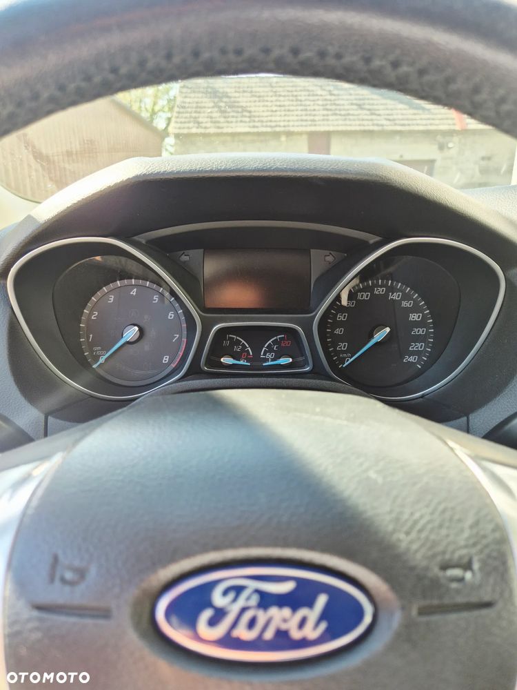 Ford Focus 1.0 EcoBoost Titanium - 9
