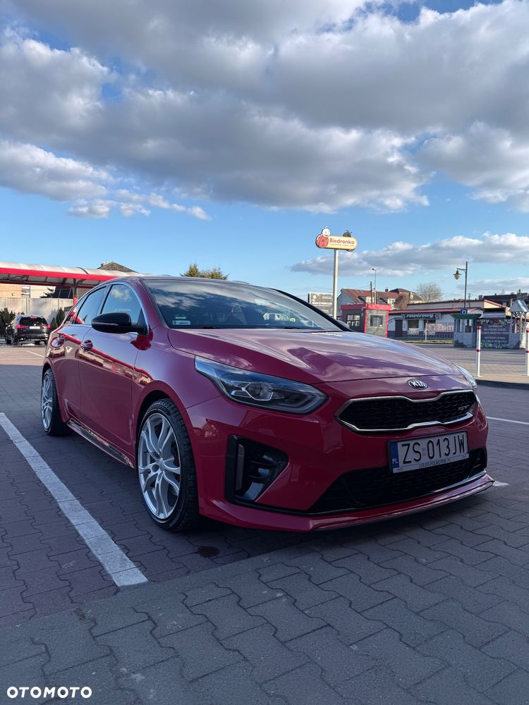 Kia ProCeed - 9