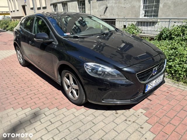 Volvo V40 D3 Drive-E Momentum - 1