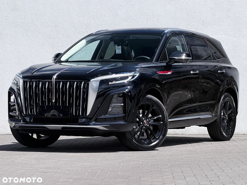 Hongqi HS3 - 3