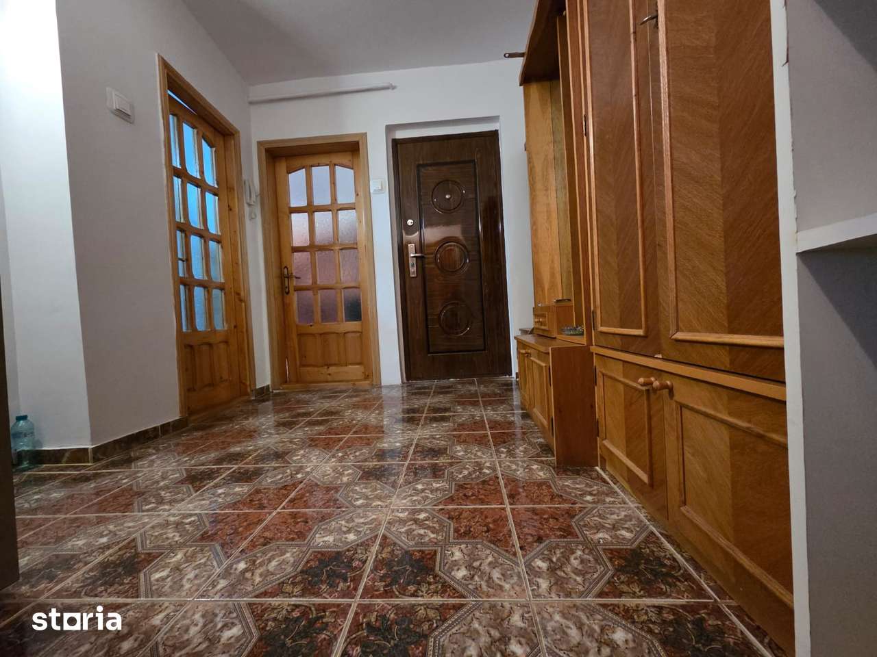 Apartament : 2 camere (Calea ferata langa(Protectia Copilului ). ET.3 — fotografia 3