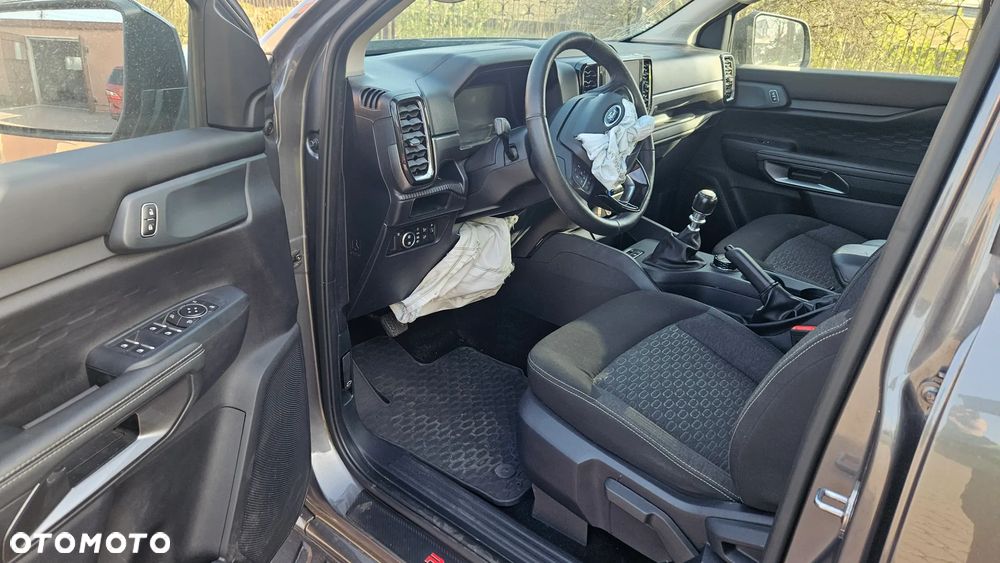 Ford Ranger 2.0 EcoBlue 4x4 DC XLT - 24