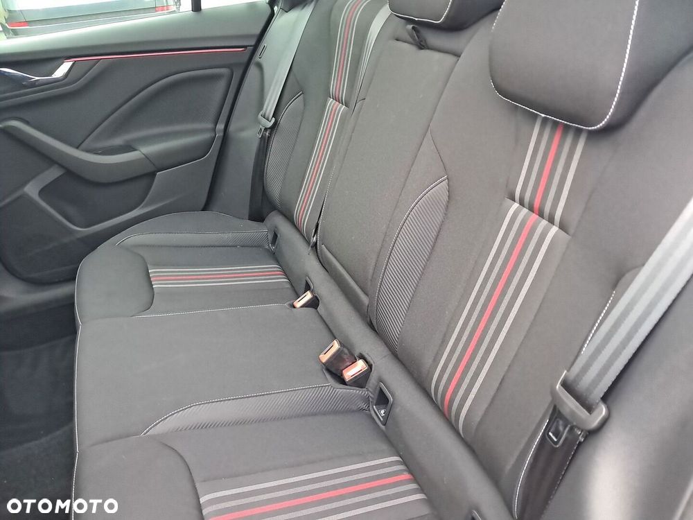 Skoda Kamiq 1.5 TSI Monte Carlo DSG - 15