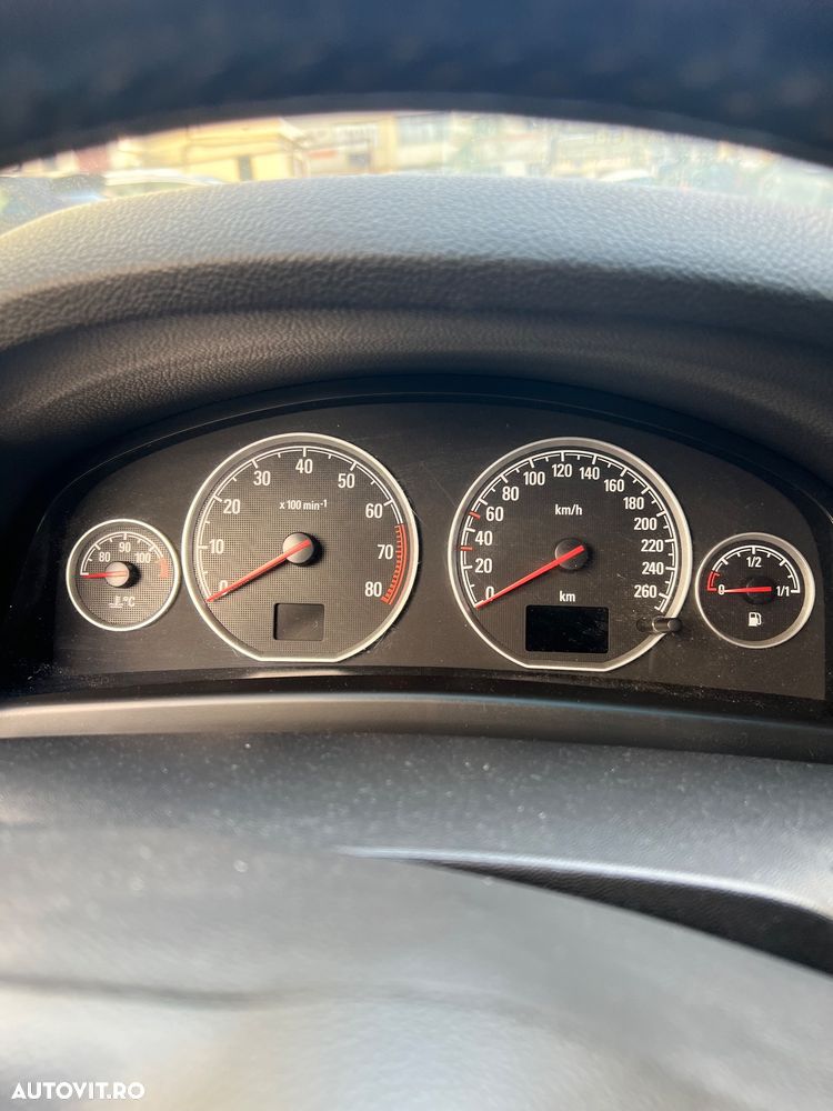 Opel Vectra - 10