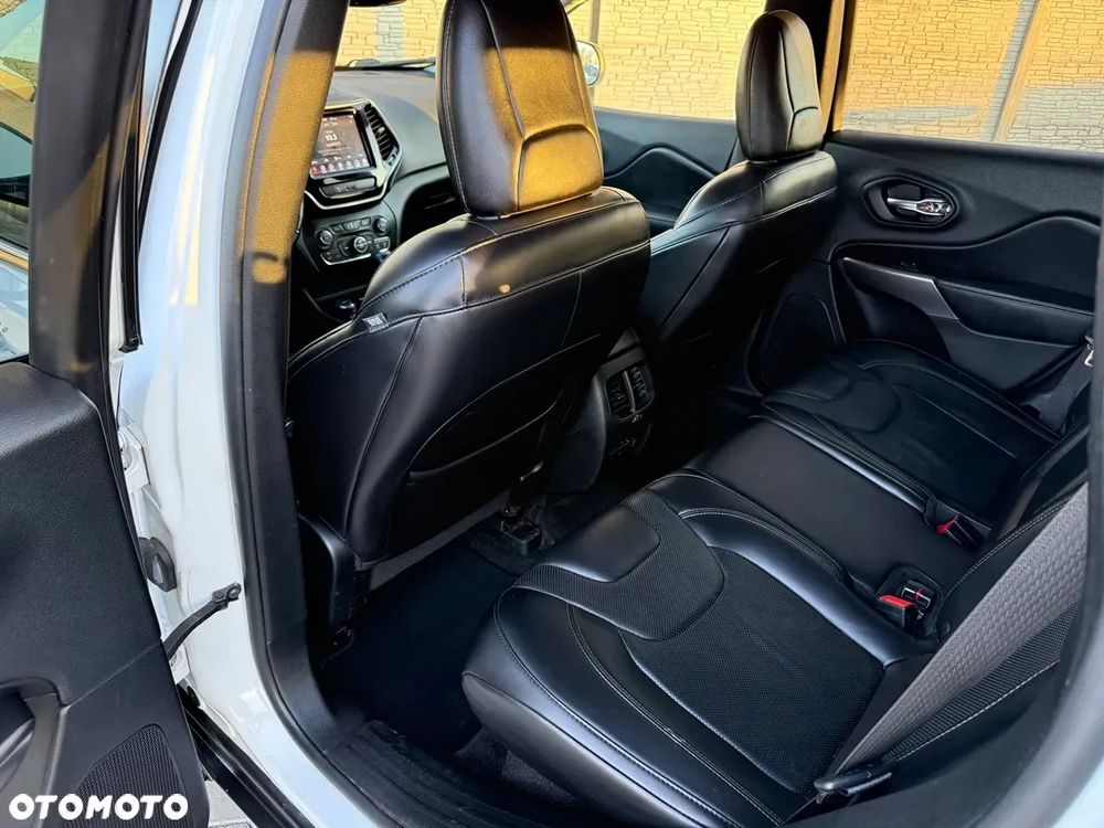 Jeep Cherokee 3.2 V6 Active Drive I Limited - 37