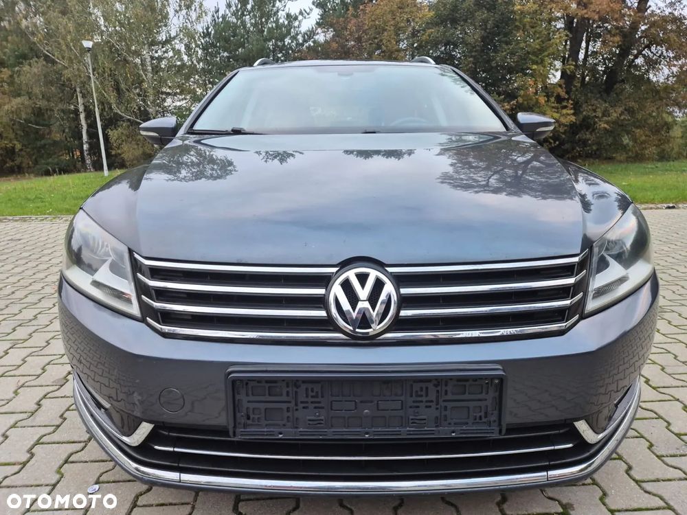 Volkswagen Passat 2.0 TDI DSG BlueMotion Technology Highline - 1