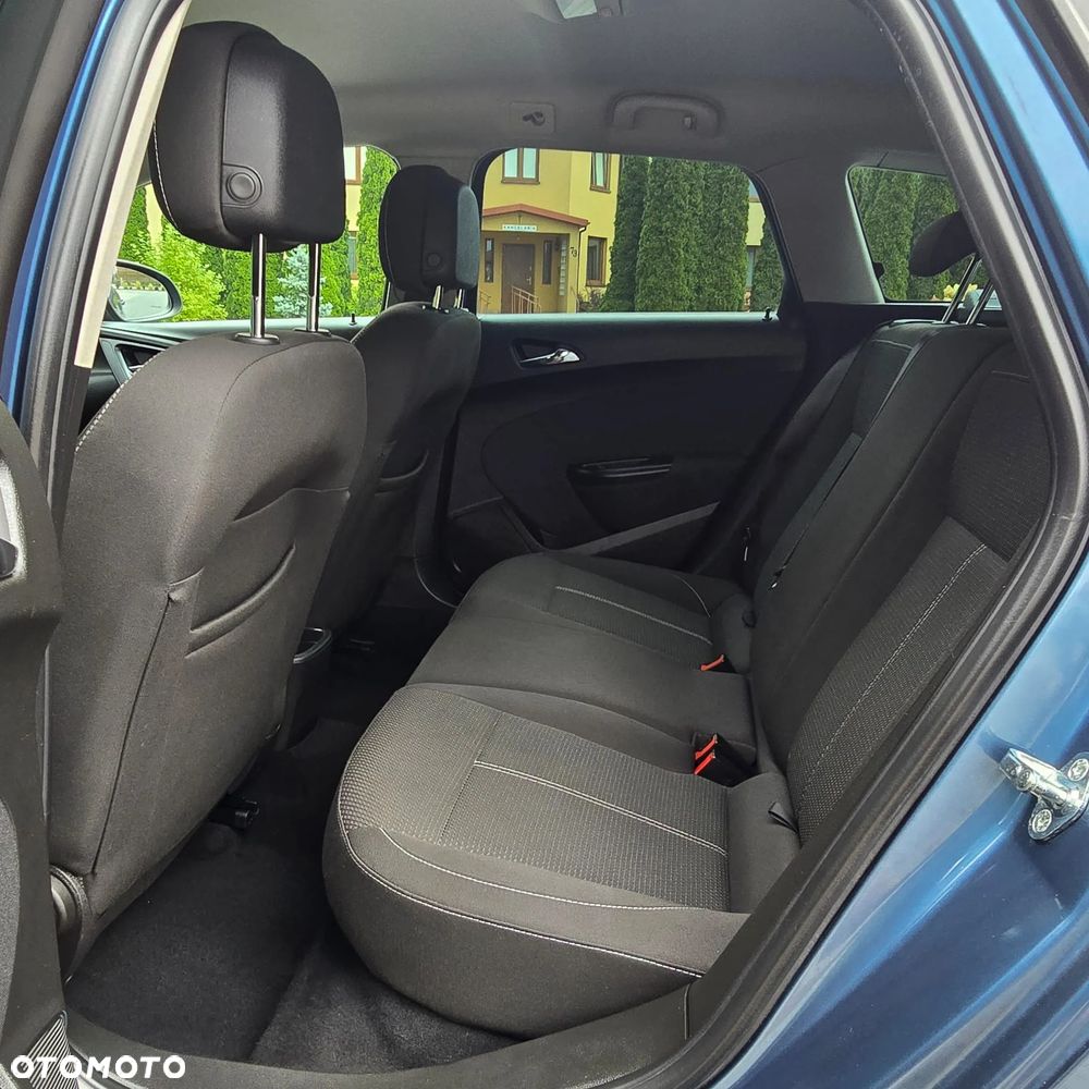 Opel Astra 1.4 Selection - 22