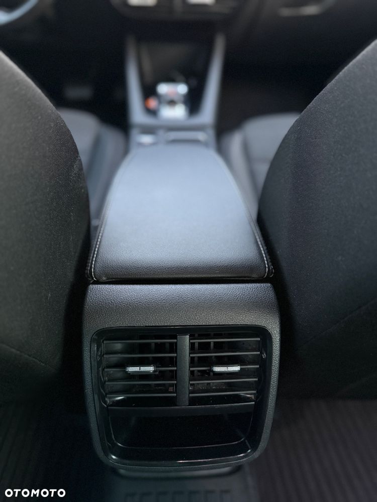 Skoda Octavia 2.0 TDI Ambition DSG - 22
