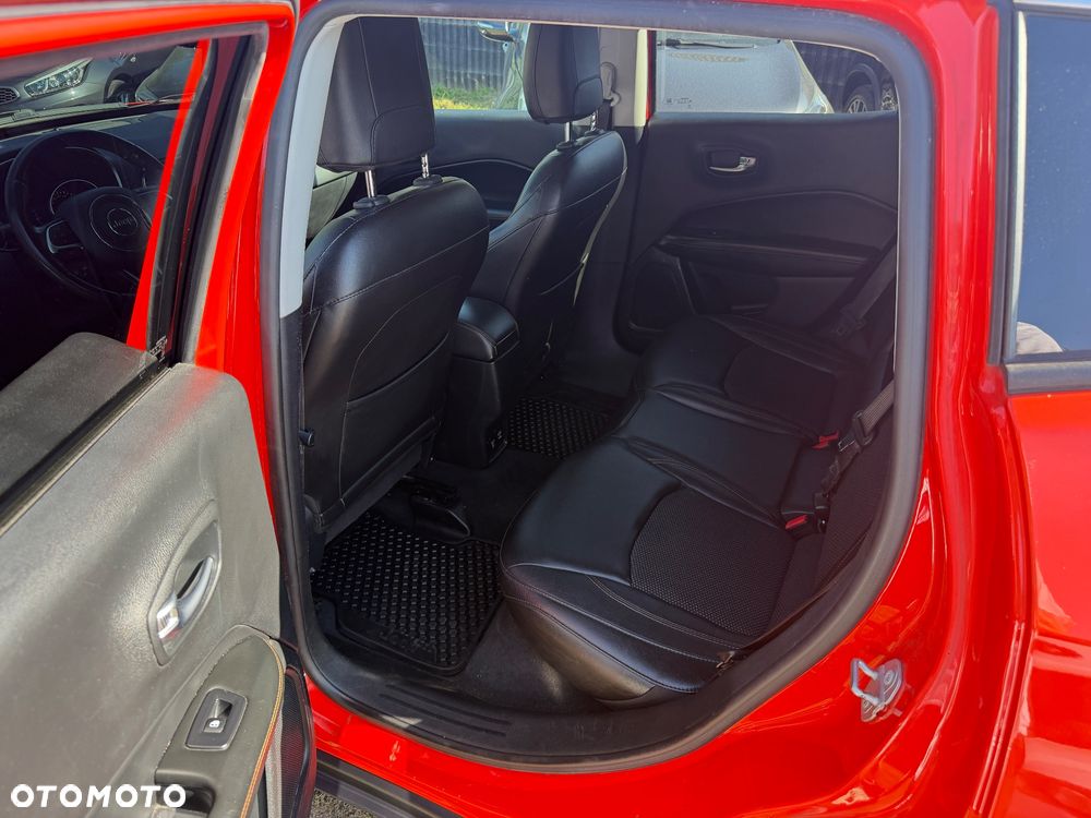 Jeep Compass 1.4 TMair Limited FWD S&S - 33