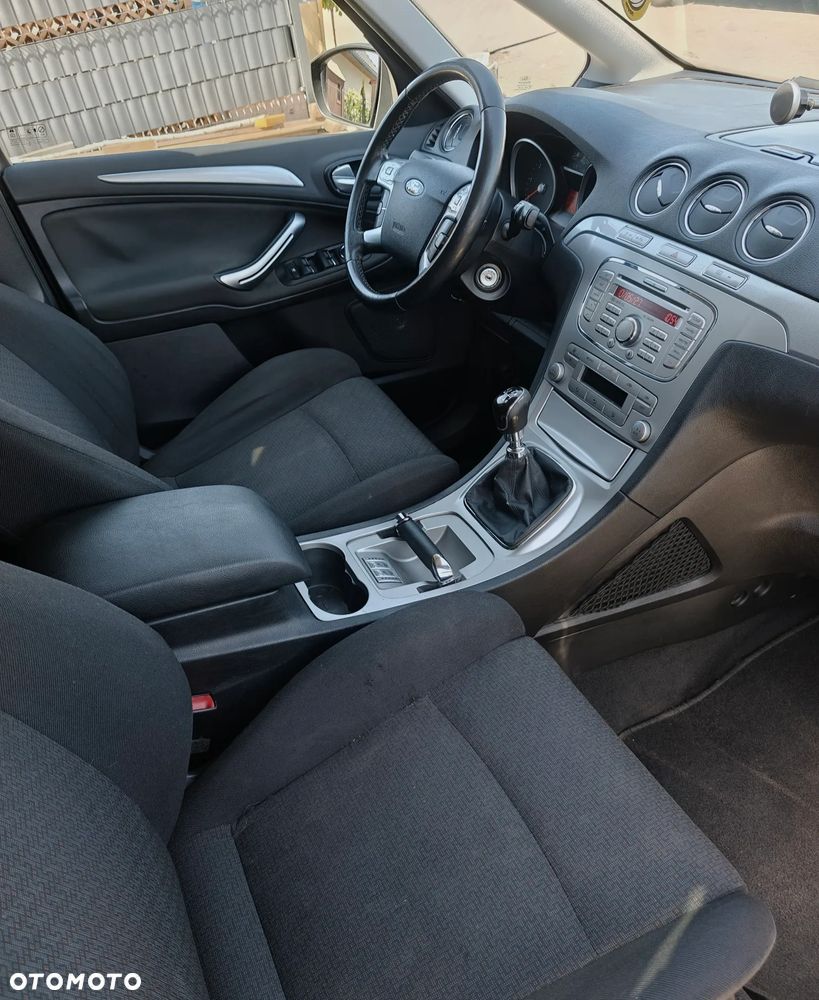 Ford S-Max 2.0 TDCi Trend - 15