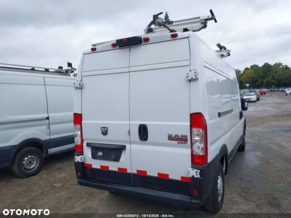 RAM ProMaster 2500 - 5