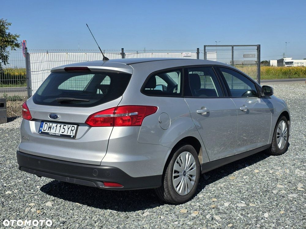 Ford Focus - 9
