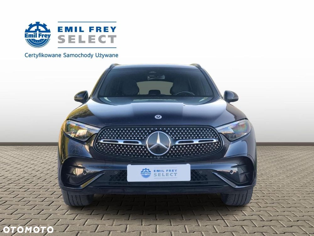 Mercedes-Benz GLC - 7