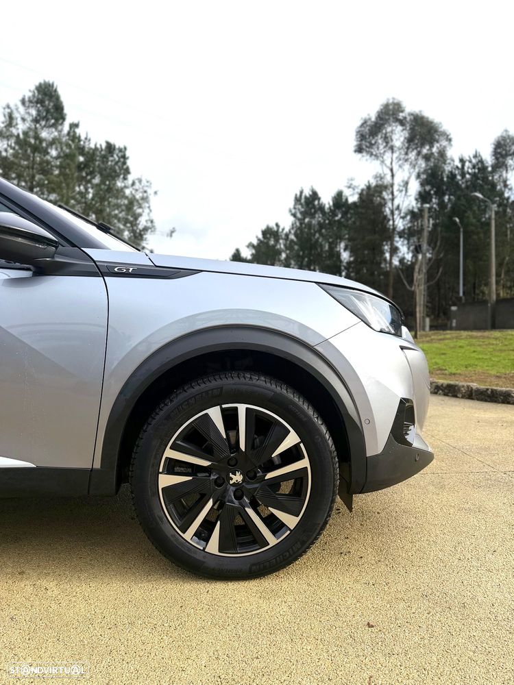 Peugeot 2008 PureTech 130 EAT8 GT Pack - 16