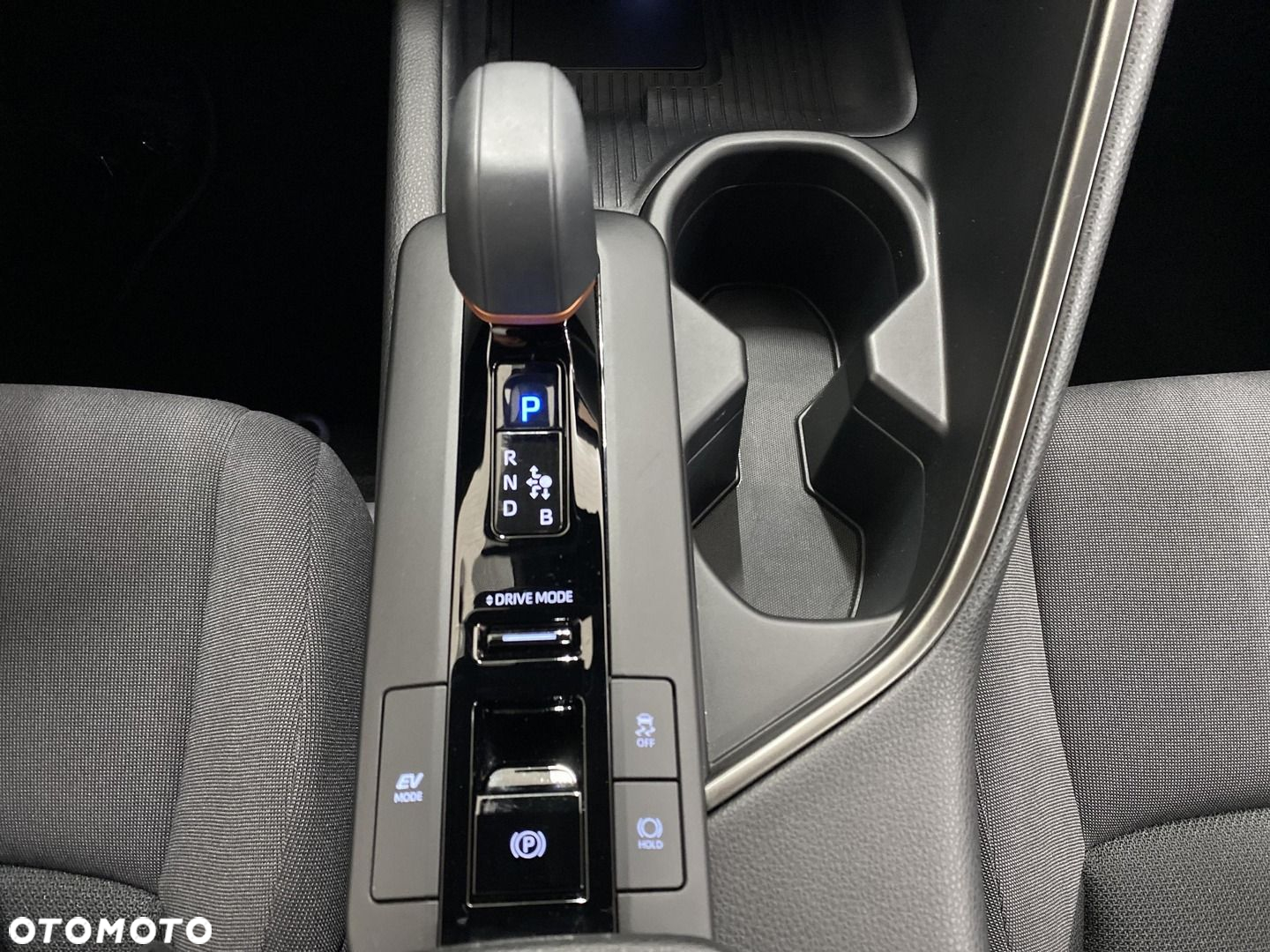 Toyota C-HR - 19