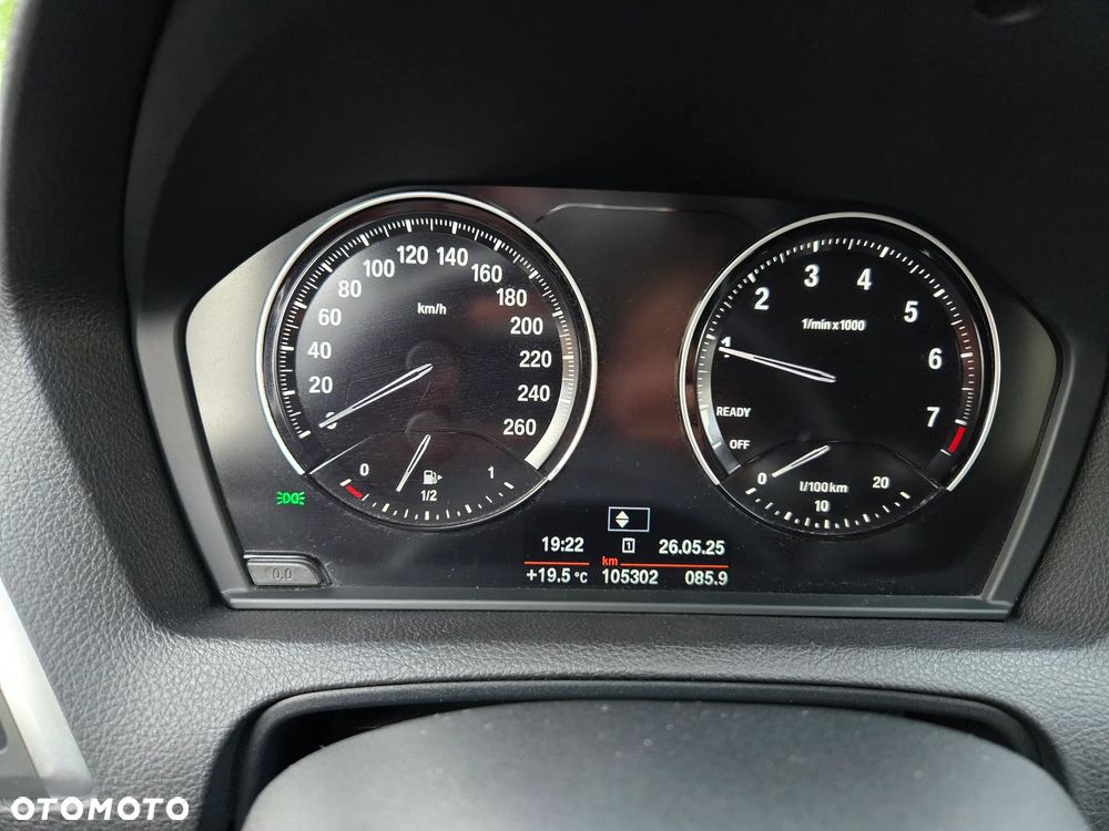 BMW Seria 1 118i Sport Line Shadow - 10