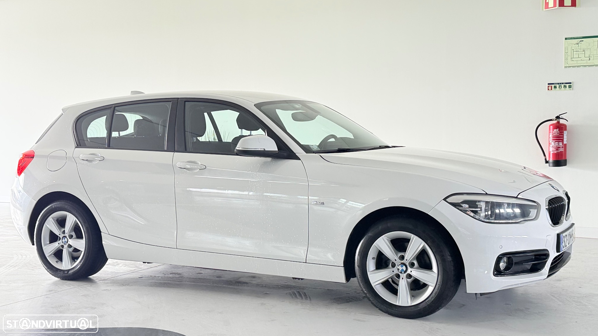 BMW 116 d Line Sport Auto - 17