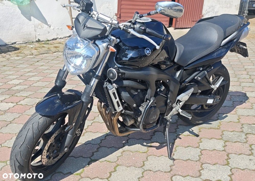 Yamaha FZ6 - 2
