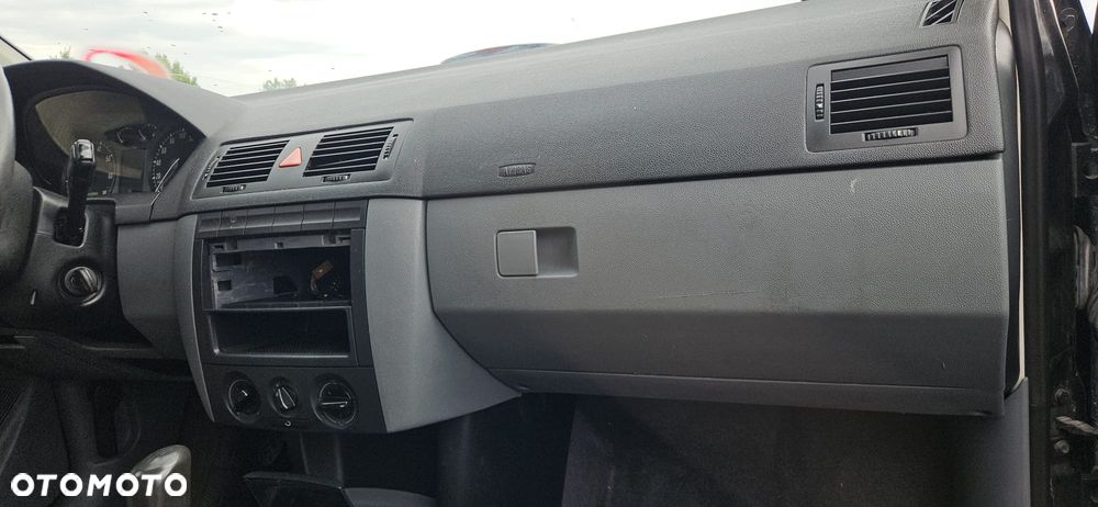 SKODA FABIA I 1.4 MPI AZE 99 - 04 - KIEROWNICA - 19