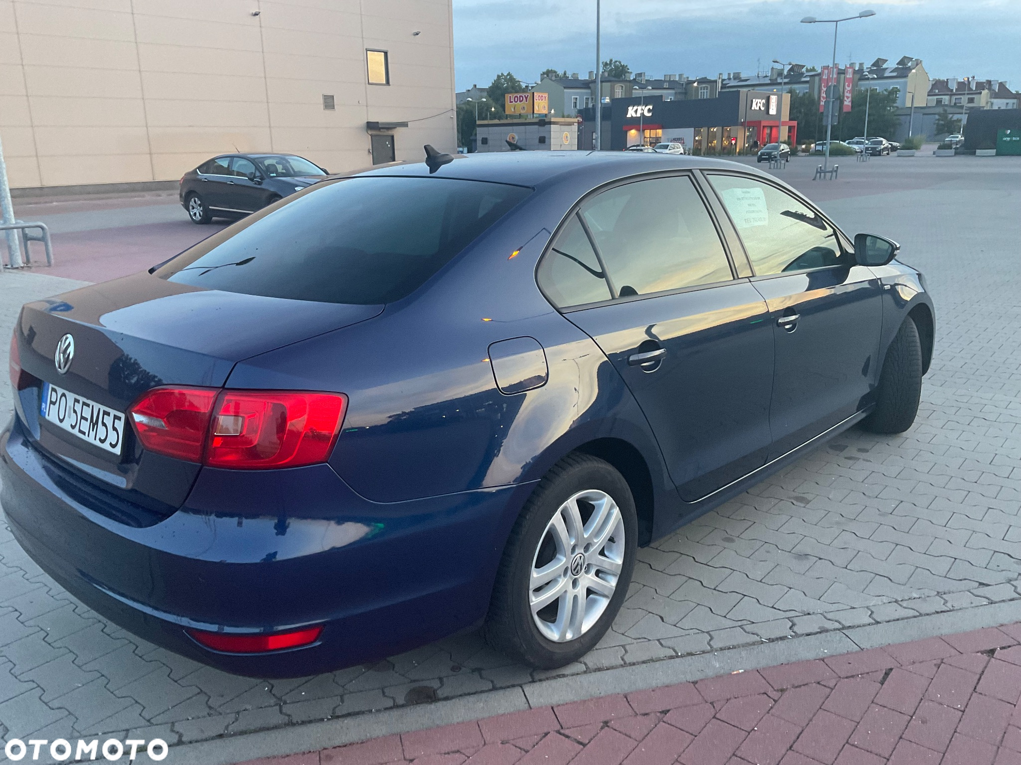 Volkswagen Jetta 2.0 TDI Life - 3
