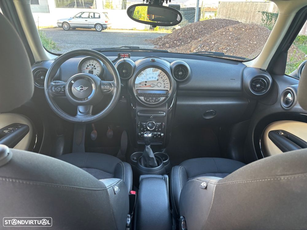 MINI Countryman Cooper D ALL4 - 5