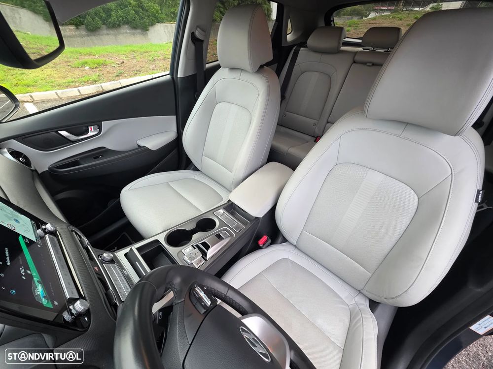 Hyundai Kauai EV 64 kWh Vanguard+TMS - 13