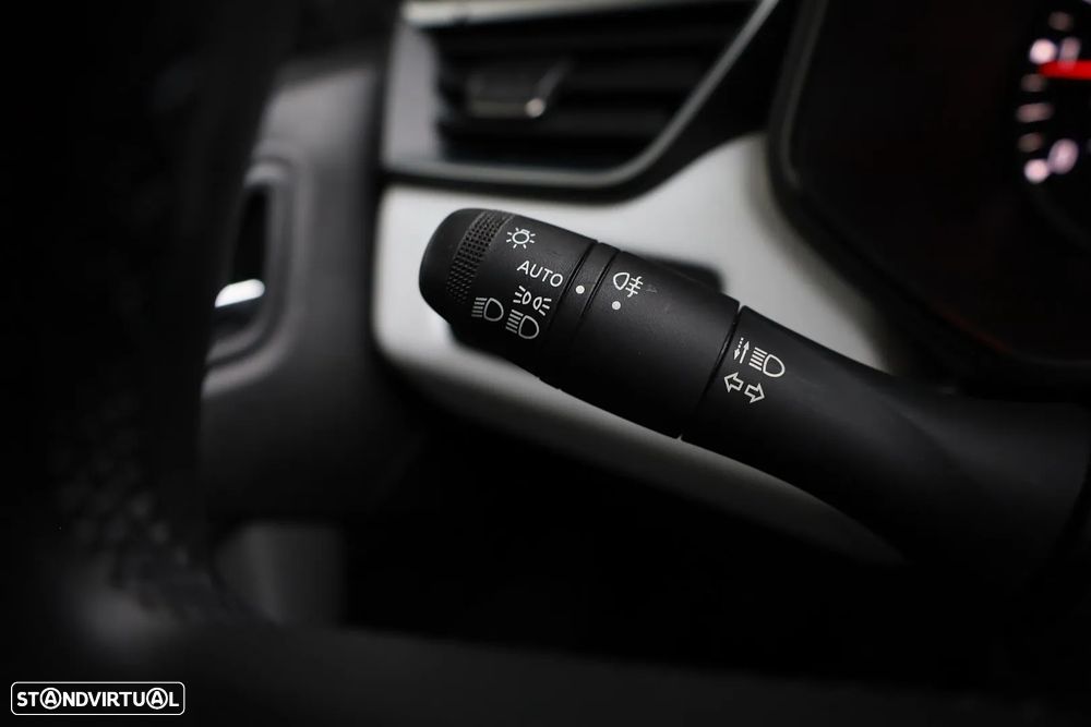 Renault Clio 1.5 Blue dCi Evolution - 36