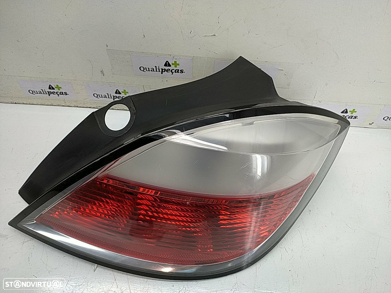 Farolim Tras Direito Painel Stop Opel Astra H (A04) - 2