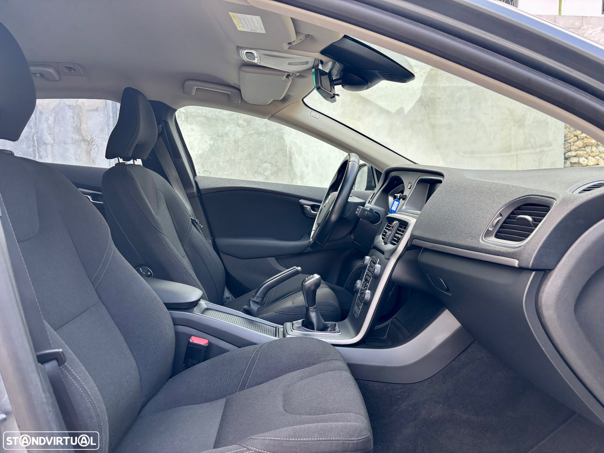 Volvo V40 1.6 D2 Kinetic Eco - 37