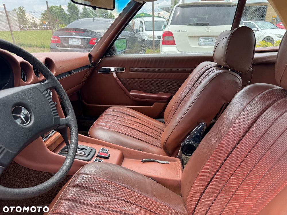 Mercedes-Benz SL - 21