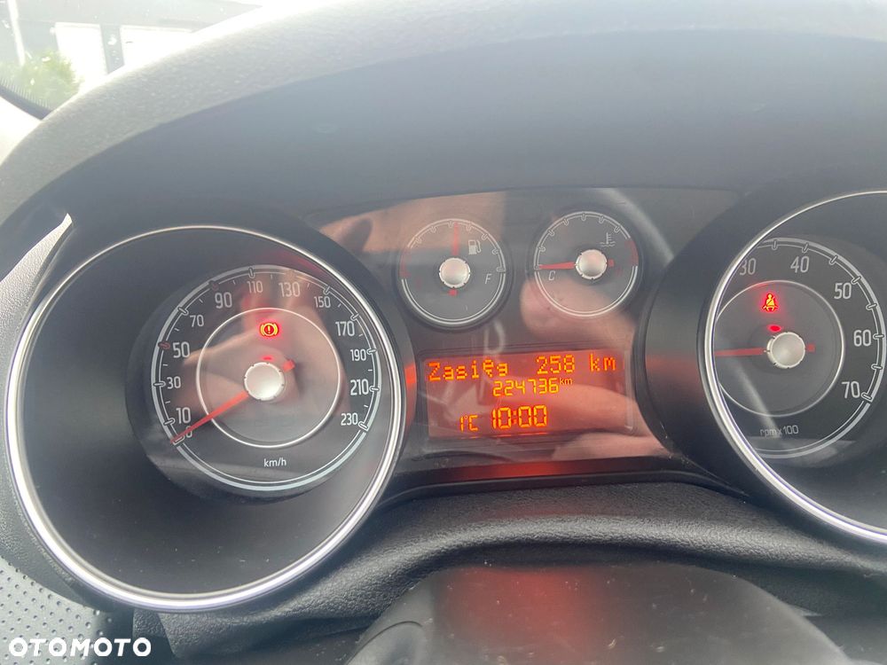 Fiat Punto 1.3 Multijet Easy S&S - 8