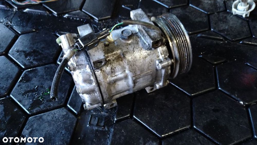 KOMPRESOR KLIMATYZACJI 3M5H19D629-SB FORD MAZDA 1.6 - 3