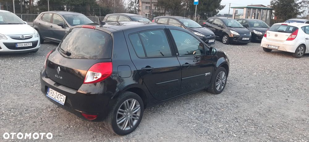 Renault Clio 1.2 16V Dwudziestka Euro5 - 9
