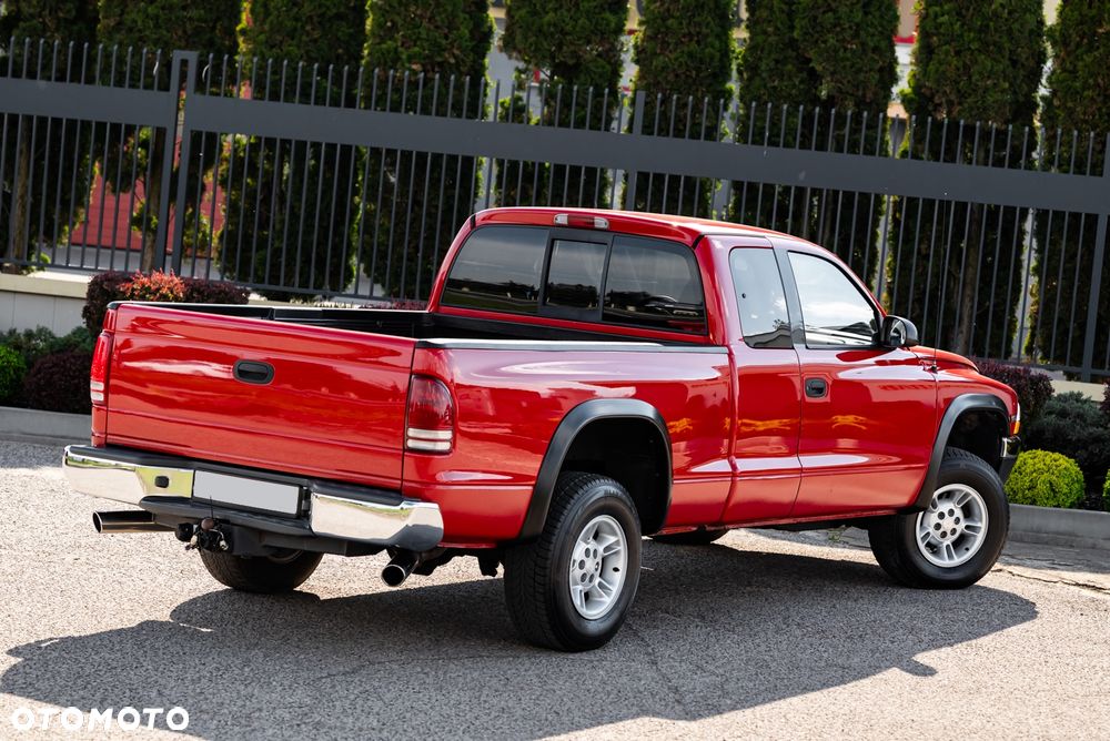 Dodge Dakota - 12