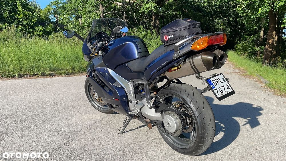 Aprilia RST - 4