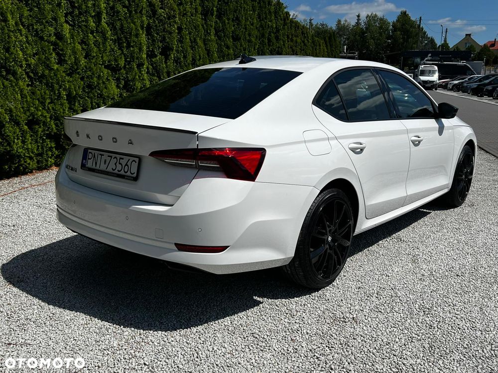 Skoda Octavia 2.0 TDI DSG Edition - 7