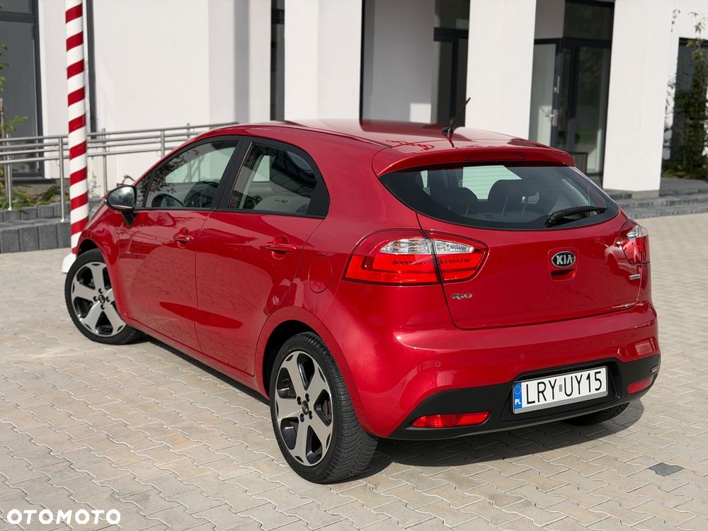 Kia Rio 1.4 CRDI Platinum Edition - 9