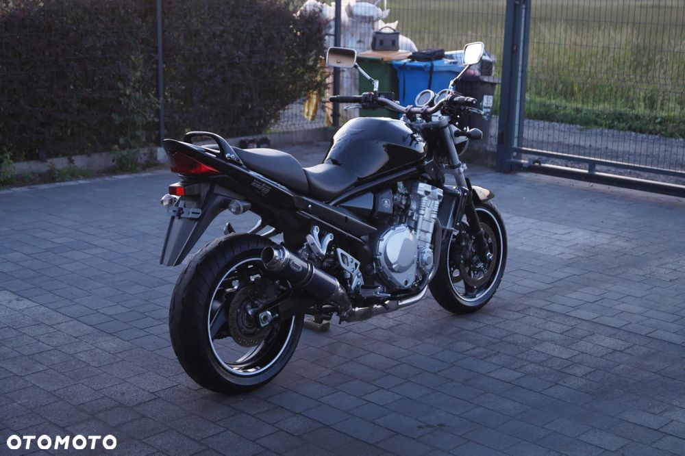 Suzuki Bandit - 8