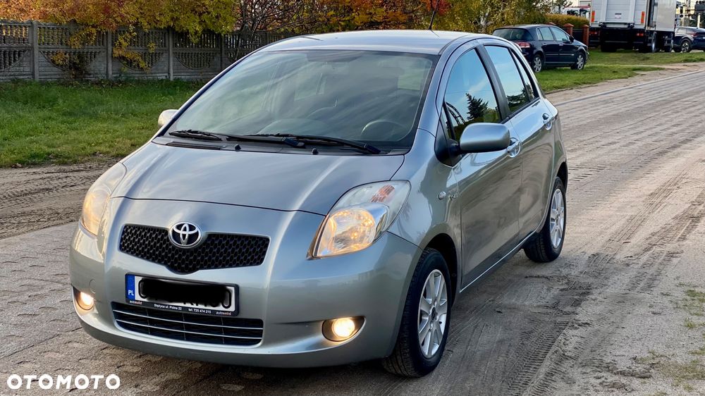 Toyota Yaris 1.4 D-4D Sol MM - 25