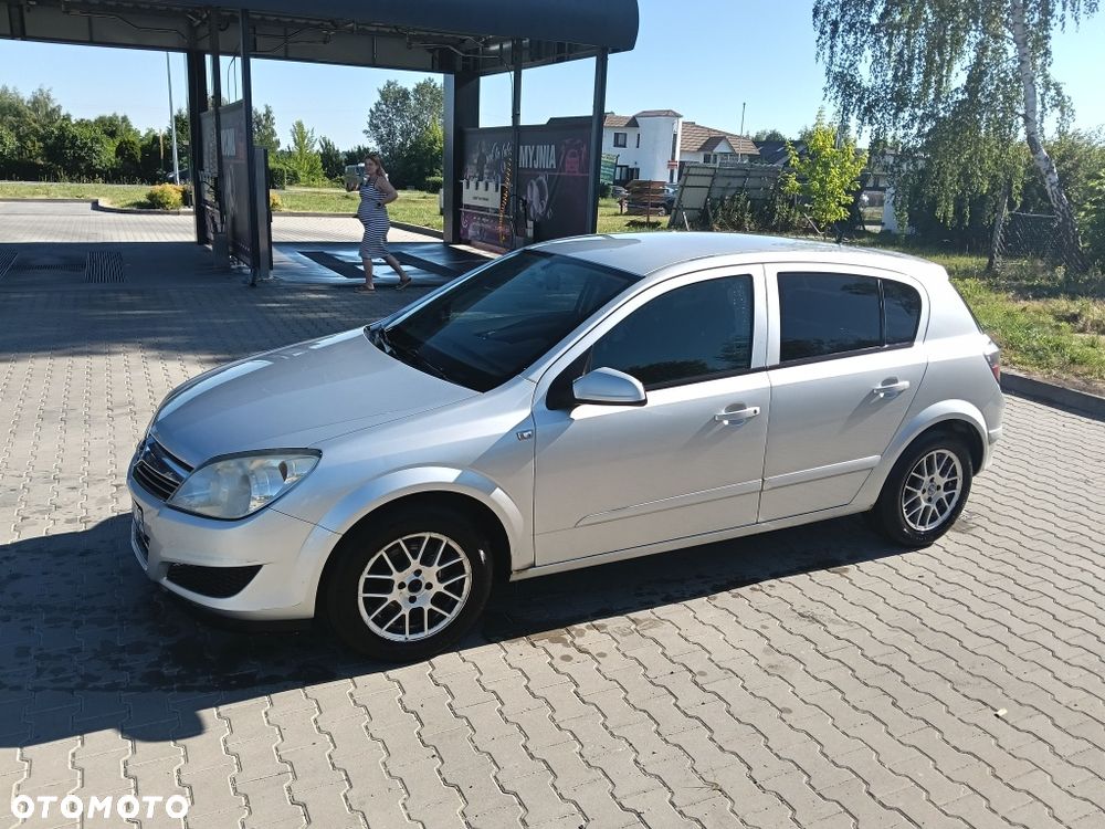 Opel Astra - 4