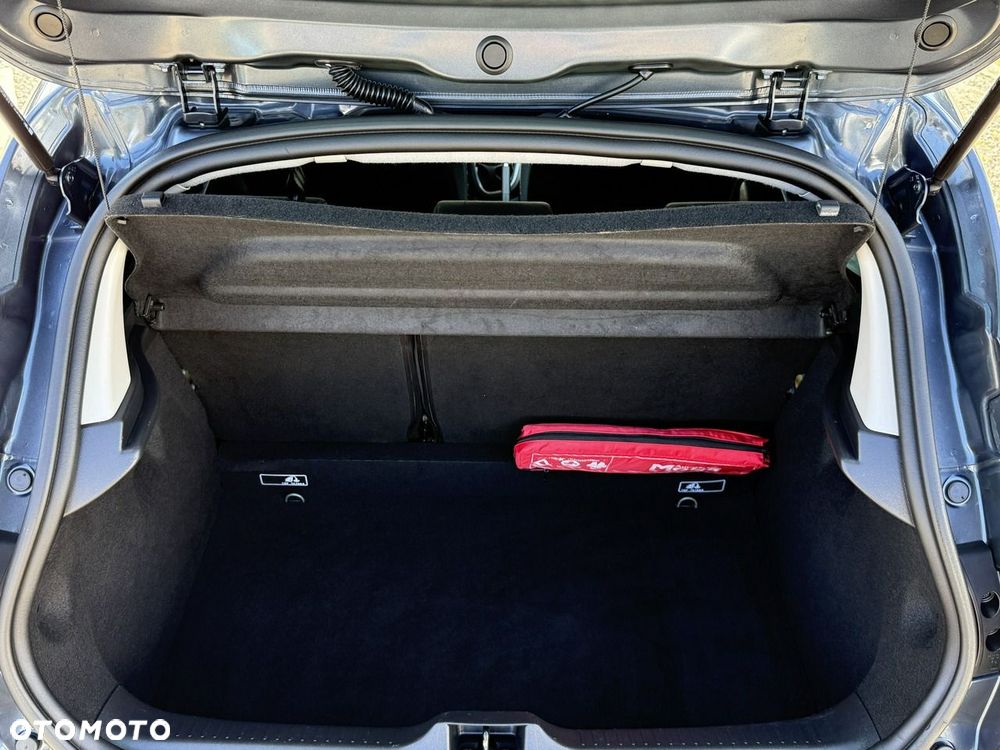 Renault Clio - 28